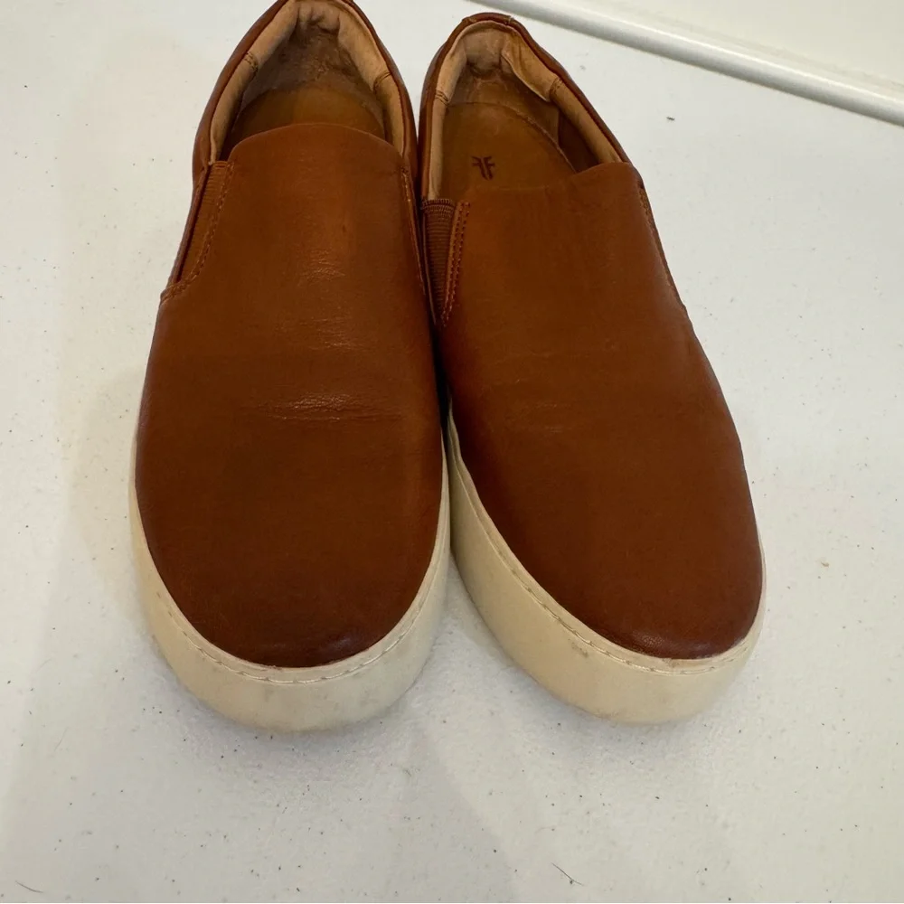 FRYE LENA Slip-On Platform Sneakers Shoes Cognac Brown Leather Size 8.5